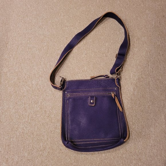 ROOTS Raw Leather Commuter Bag *Rare* - Picture 1 of 3